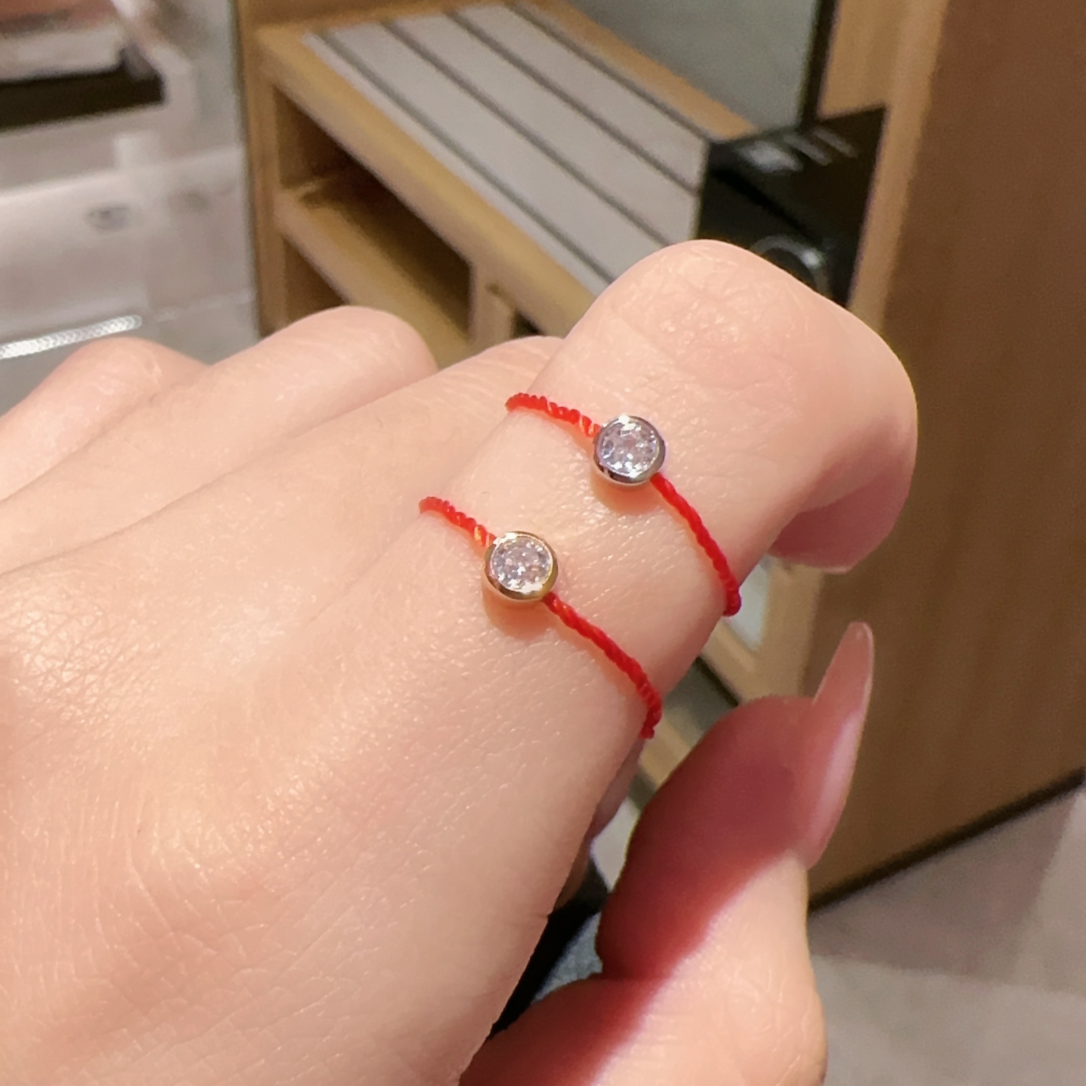 红绳redline巴黎单钻戒指转运月老老小本命年红色戒指