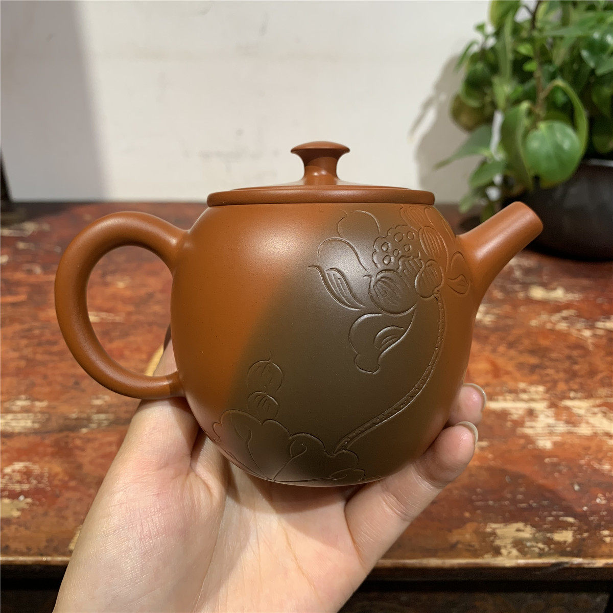 云南建水紫陶手工窑变壶浅浮雕传统工艺茶壶功夫茶茶壶
