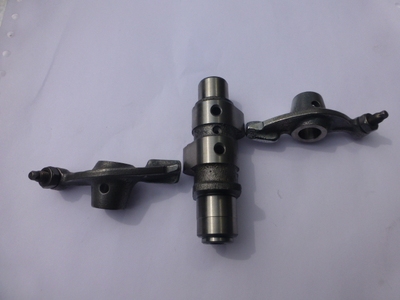 适用建设雅马哈天剑ybr125k凸轮摇臂凸轮轴摇比摩托车车架