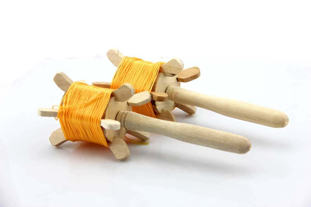 拐子风筝传统白木线轴潍坊放飞工具超低价风筝