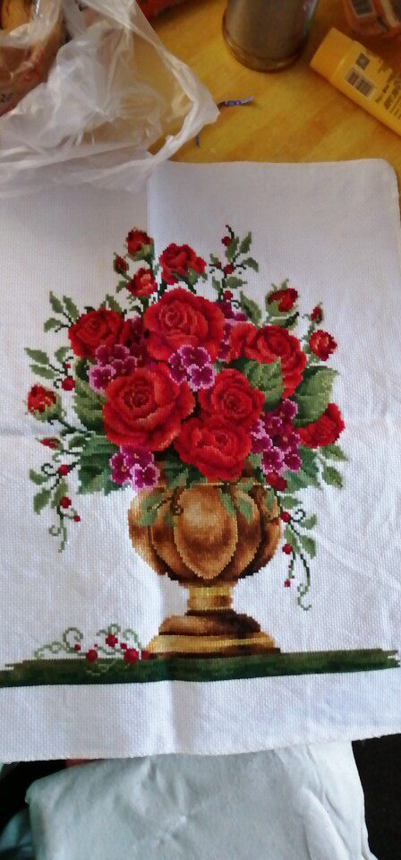 成品手工十字绣金杯玫瑰玫瑰花花瓶客厅新款竖版十字绣成品