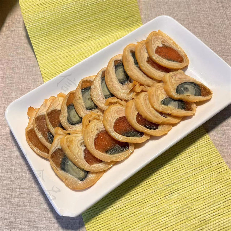 新品餐厅食材特色凉菜凉拌皮蛋卷皮蛋卷酒店凉菜