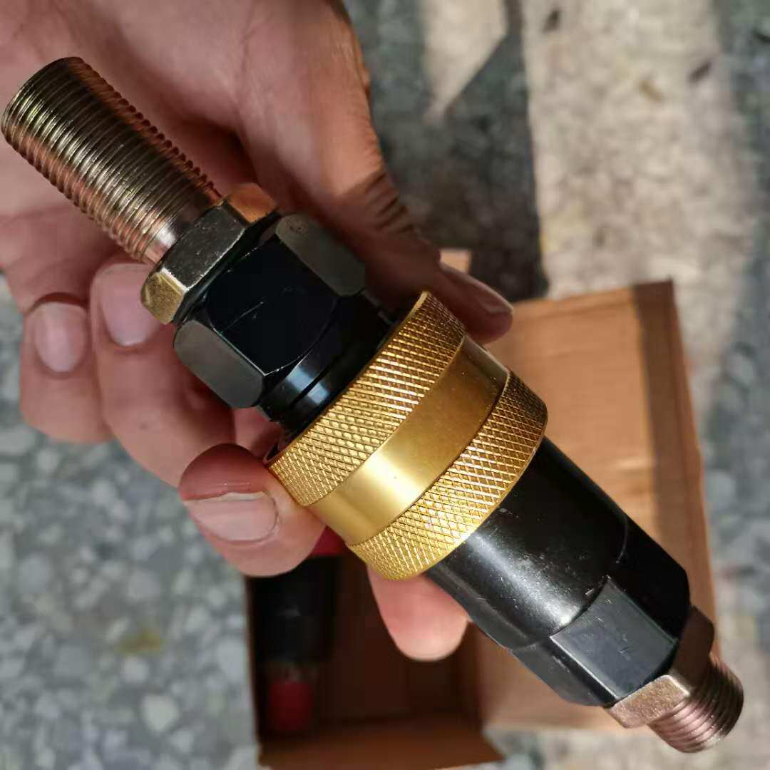 接头挂车刹车气管重汽配件半挂车快速螺旋连接其他