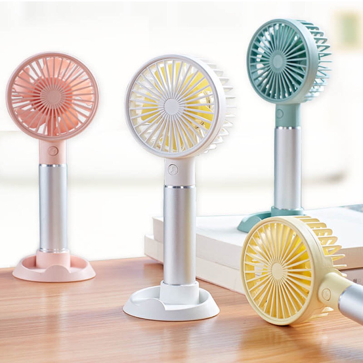 风扇抖音新款usb充电手持持带底座男女女学生迷你风扇