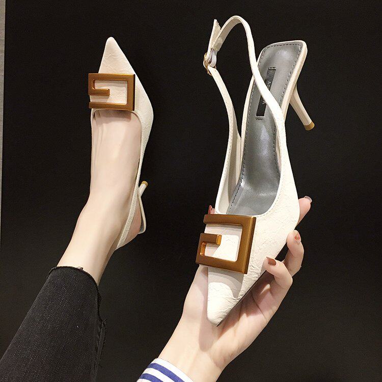 网红后跟绊带女鞋2020夏季包头金属方扣高跟鞋尖头细跟职业ol凉鞋