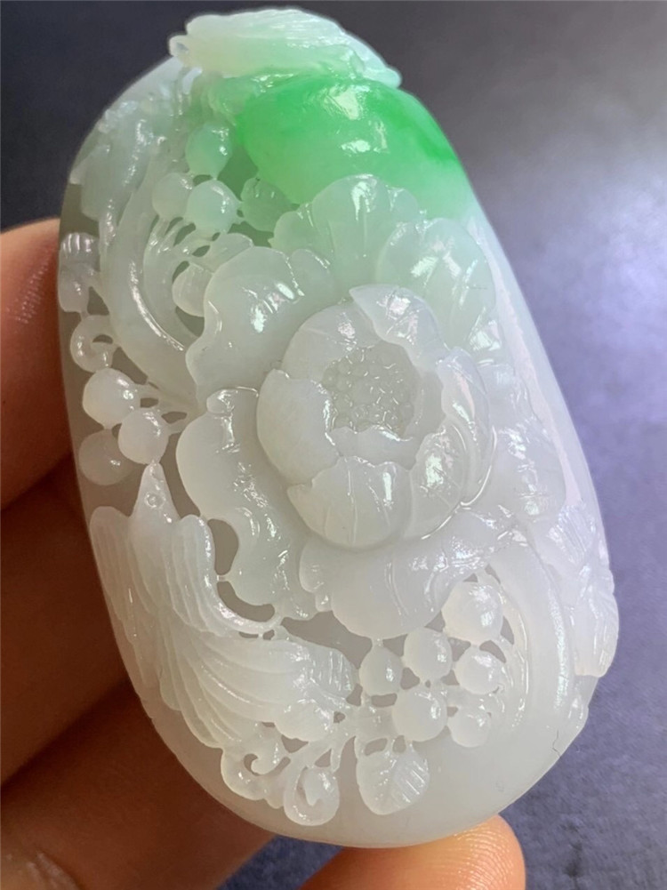 翡翠缅甸冰阳花开富贵吊坠水润精雕毛货女款精美颈饰