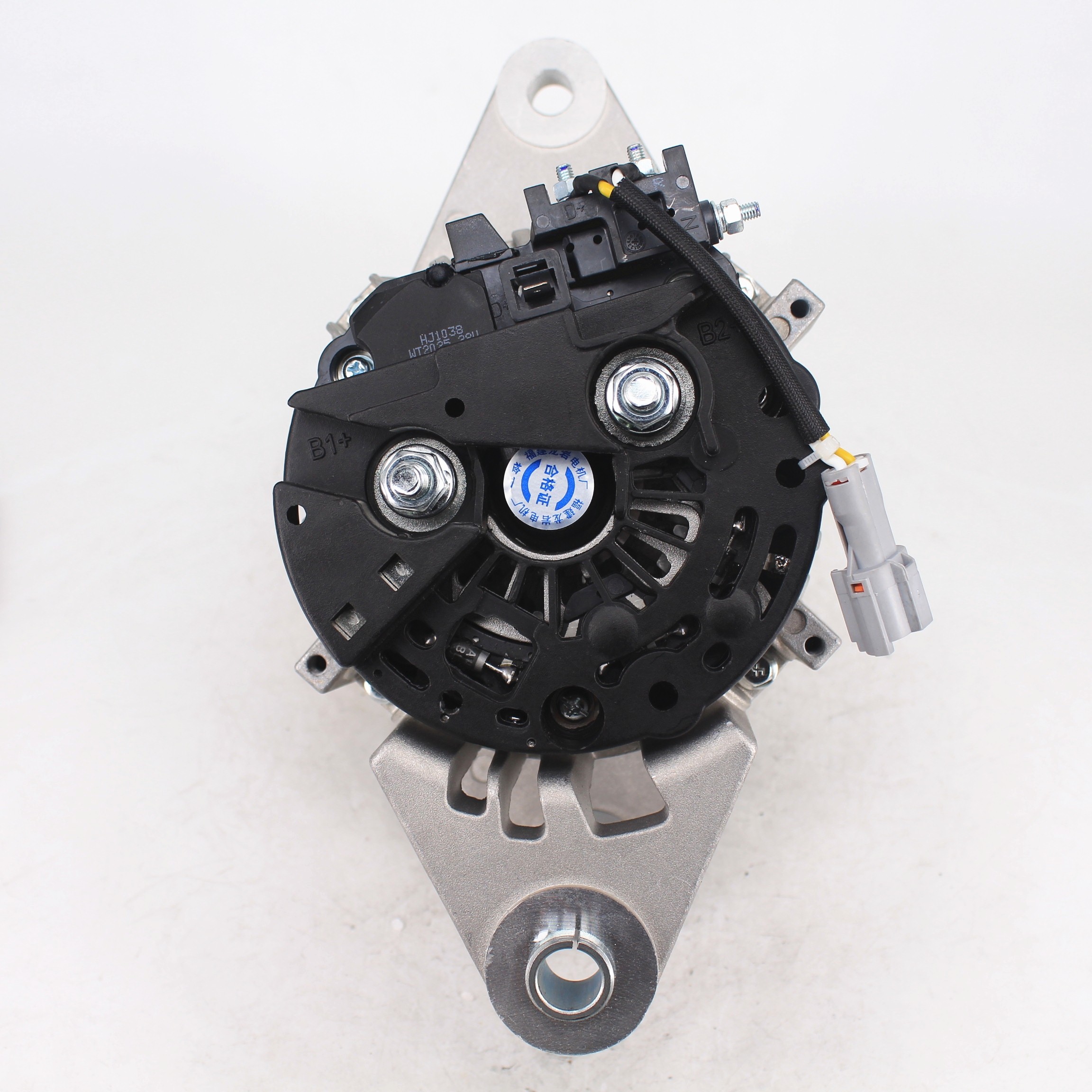 五十铃发电机泵车10pd110pe1jfz2910pe1电压28v功率2500w发电机
