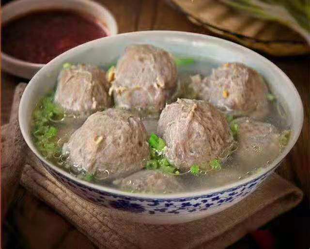 牛肉肉丸2斤福建龙岩永定下洋牛筋丸宇中宝牛丸