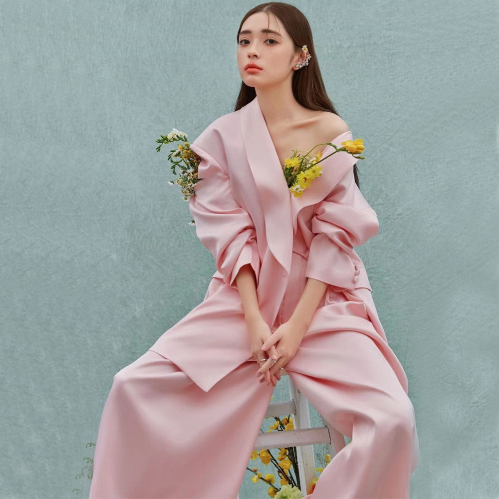 新款影楼工作室女士西装套装姐妹闺蜜写真艺术照民族服装