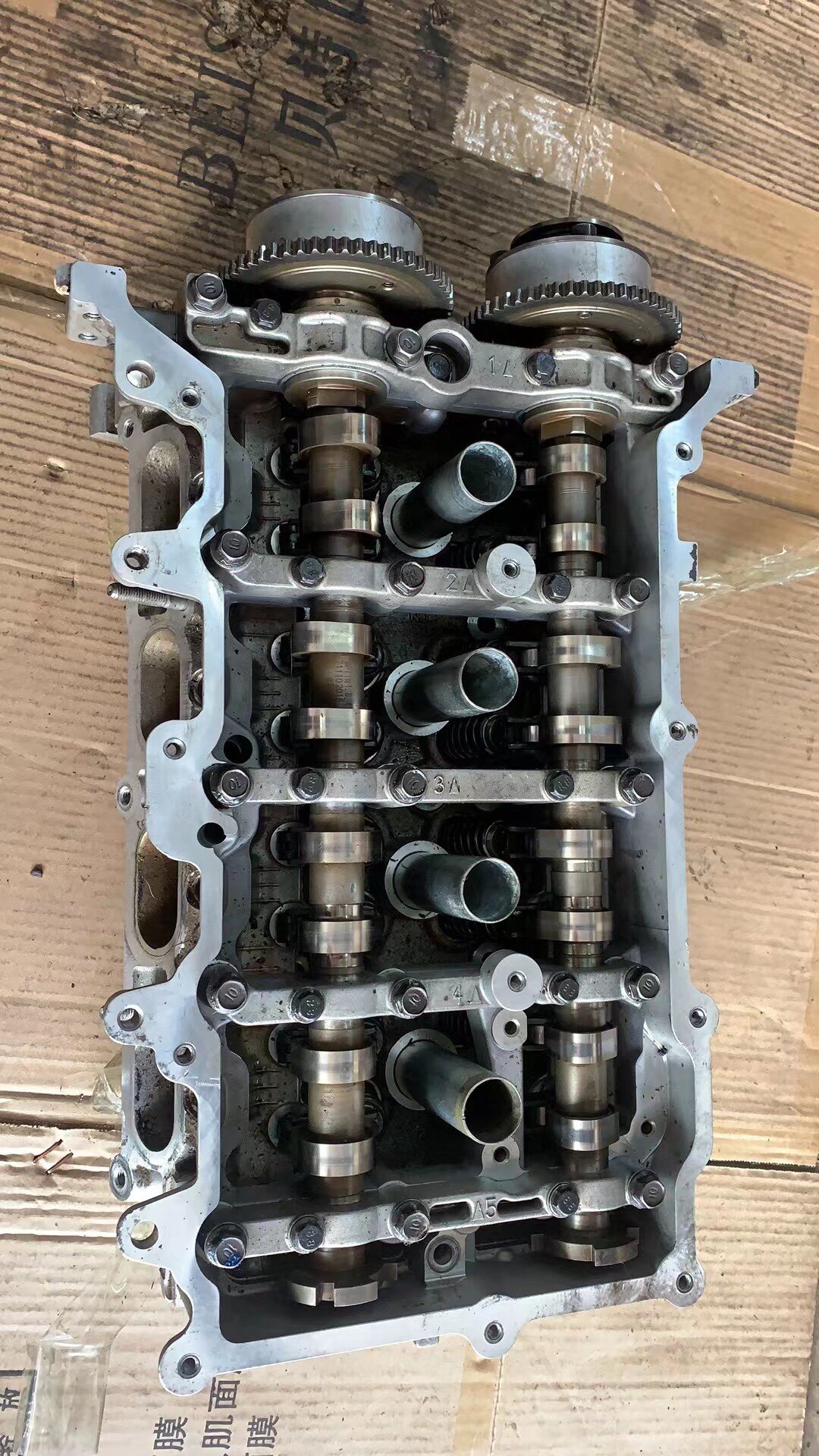 适配大众迈腾cc卡宴奥迪q7途锐辉腾气缸缸盖