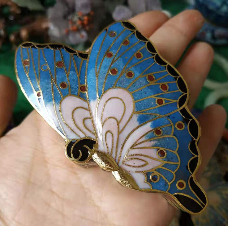 80年代出口创汇期老铜胎景泰蓝掐丝珐琅蝴蝶宫廷复古饰品盒