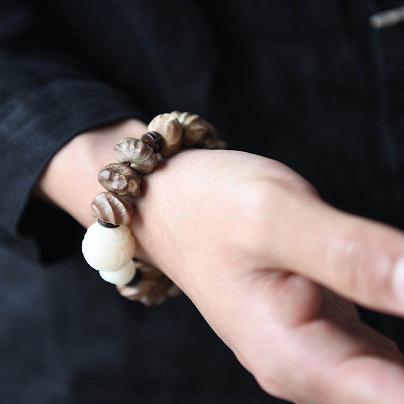 佛泽神域龙骨菩提根雕莲花大手男生毕业礼物手串