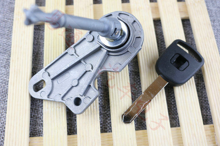 飞度门锁车锁适用本田三代飞渡中控驾驶汽车中控锁