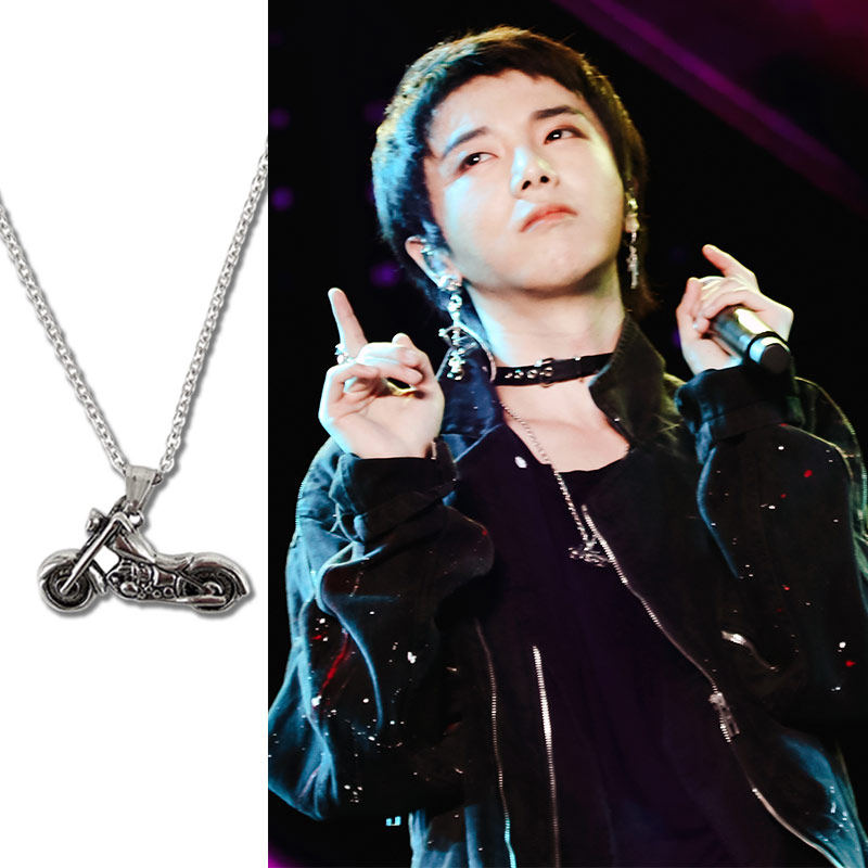 华晨宇花花明星同款摩托车项链火音乐节男女毛衣挂坠choker锁骨链