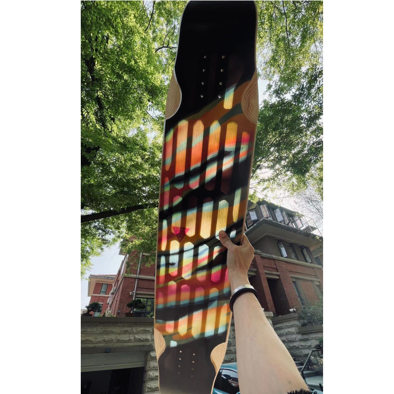 landyachtzstratus19新款层云红绿镂空轻量量化舞板进口长板滑板