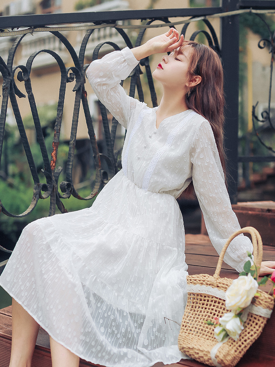 棉麻家文艺白色仙女连衣裙女2020年秋装长袖超仙收腰气质飘逸长裙