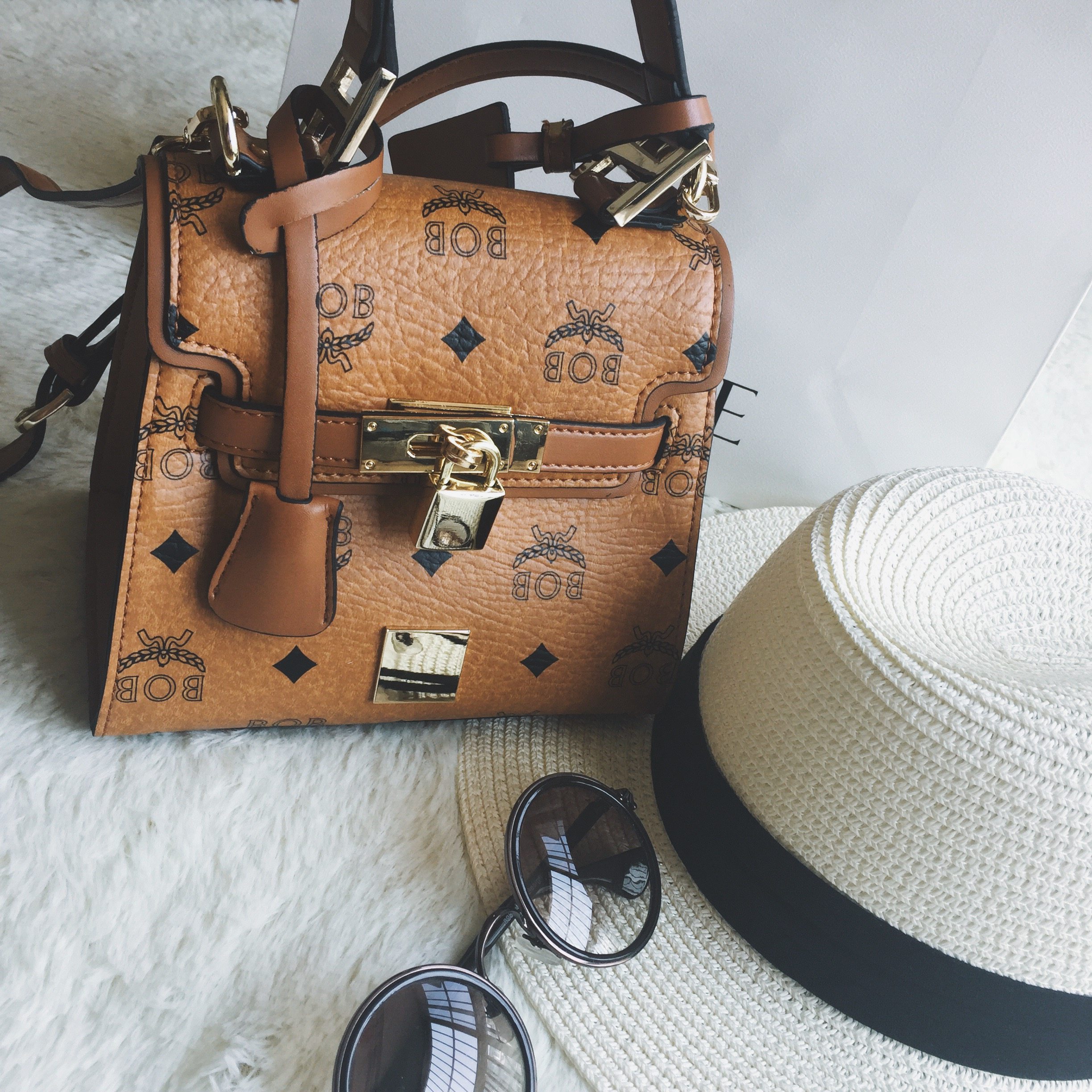 2022新款kelly mini 凯莉包迷你斜跨包女包 凯利包 凯丽牛皮版