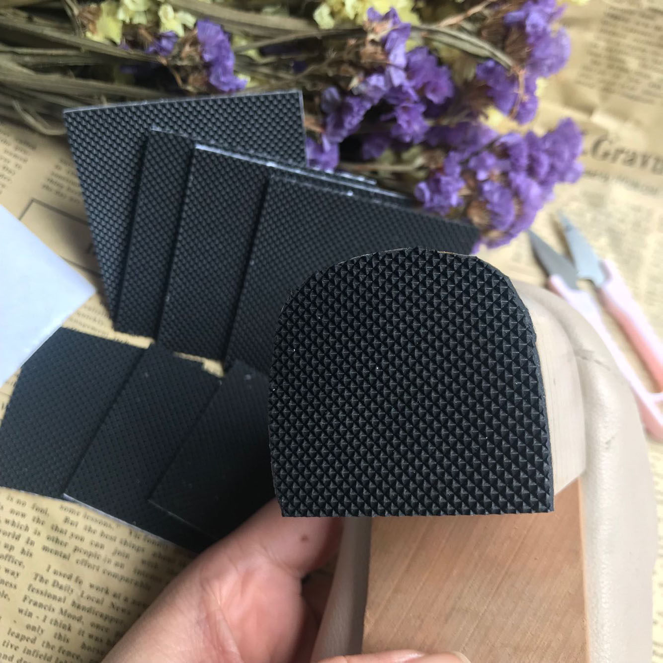 鞋底8片防滑防磨鞋跟橡胶贴女高跟高跟鞋前掌防滑贴