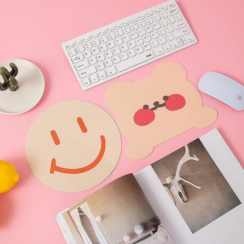 卡通异形鼠标垫皮革垫子小号可爱手腕电脑桌办公室鼠标垫