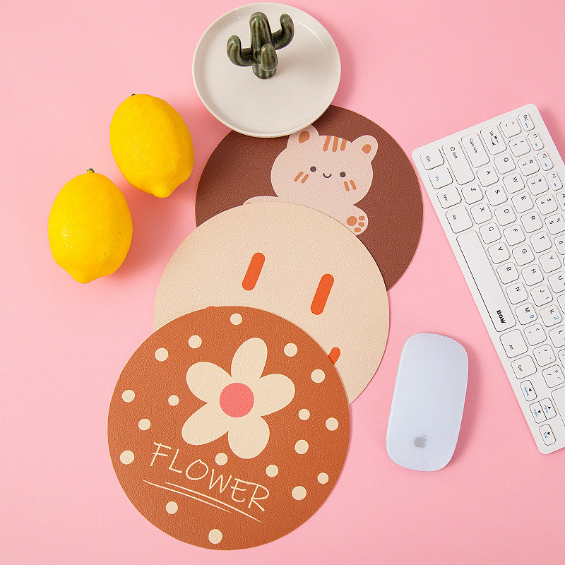 卡通异形鼠标垫皮革垫子小号可爱手腕电脑桌办公室鼠标垫