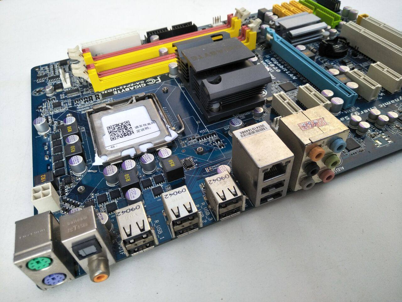 技嘉ga-ep45-ud3lds3l全固固态775针豪华主板支持ddr2主板