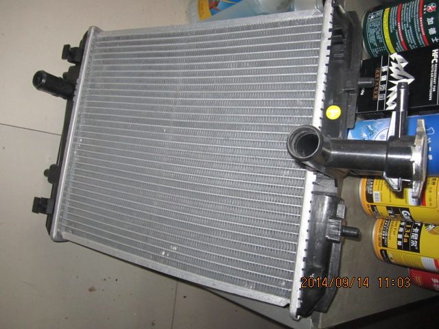 散热器水箱适用于比亚迪f0总成冷却发动机前置大水水箱