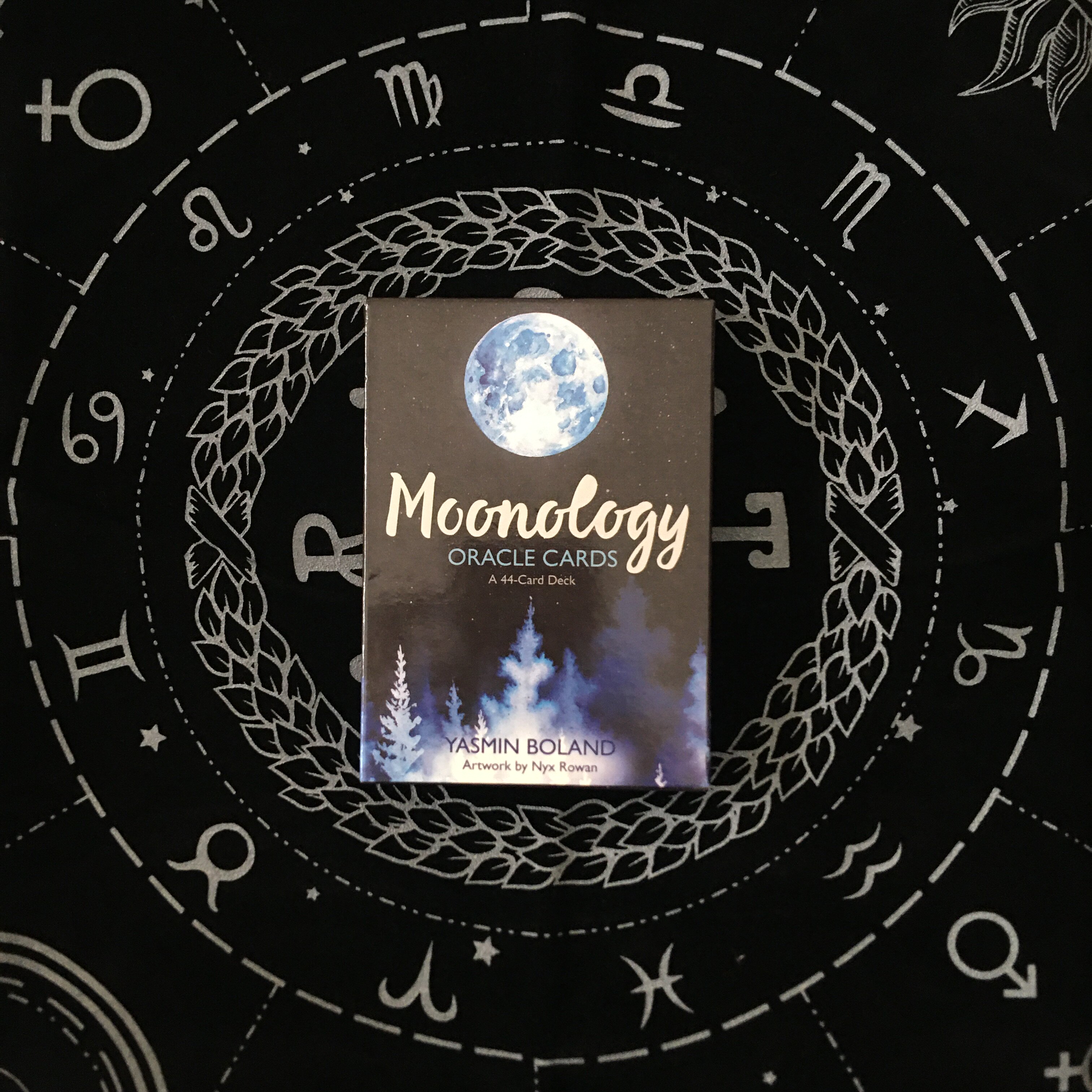 包邮moonology oracle cards 月相学神谕卡月亮占卜卡送中文翻译