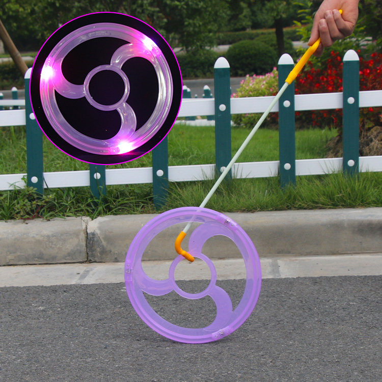 发光风火轮幼儿园小朋友滚铁环怀旧手推地摊儿童玩具户外发光玩具