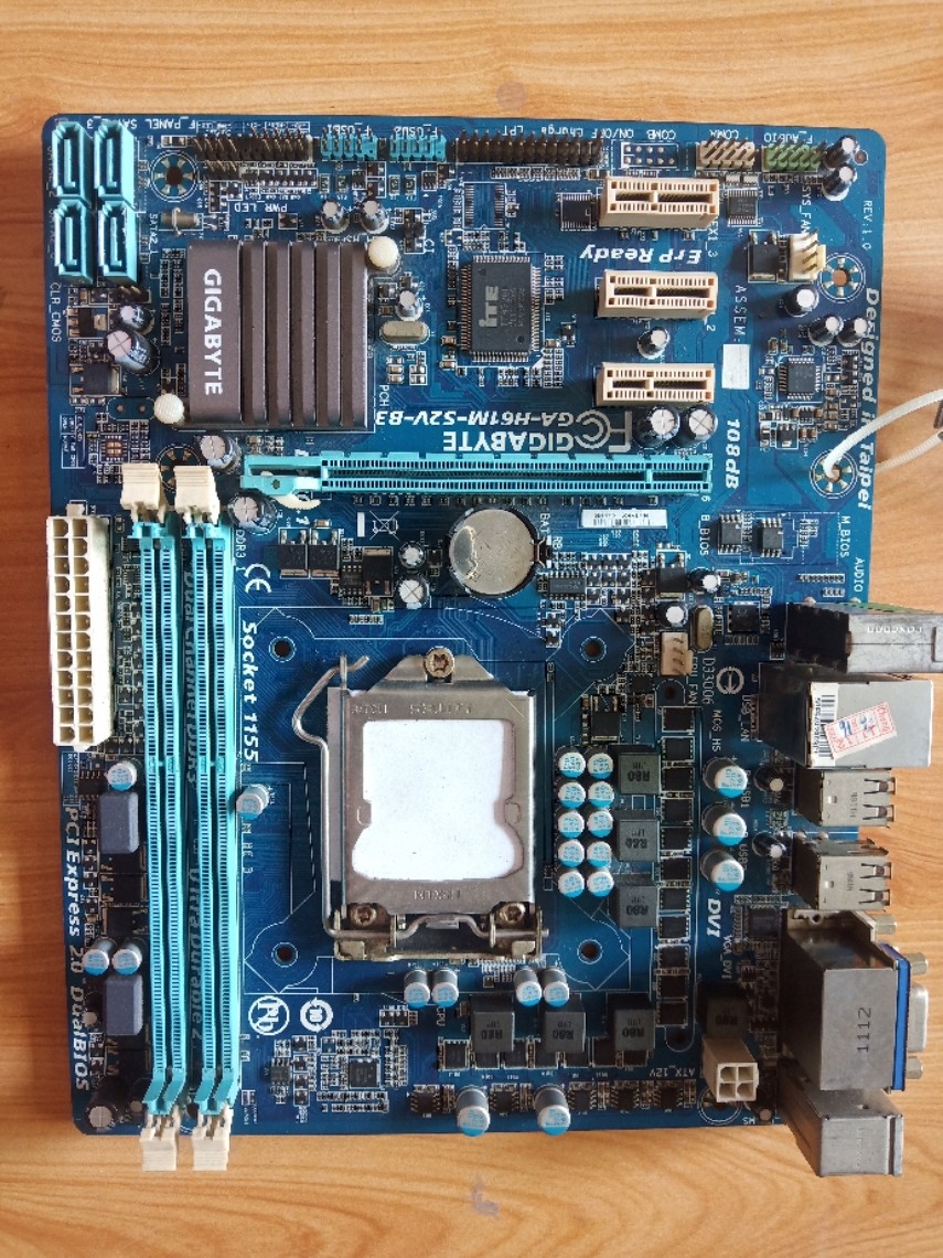 拆机gigabyte技嘉h61m-s2-b3h61主板支持1155针主板