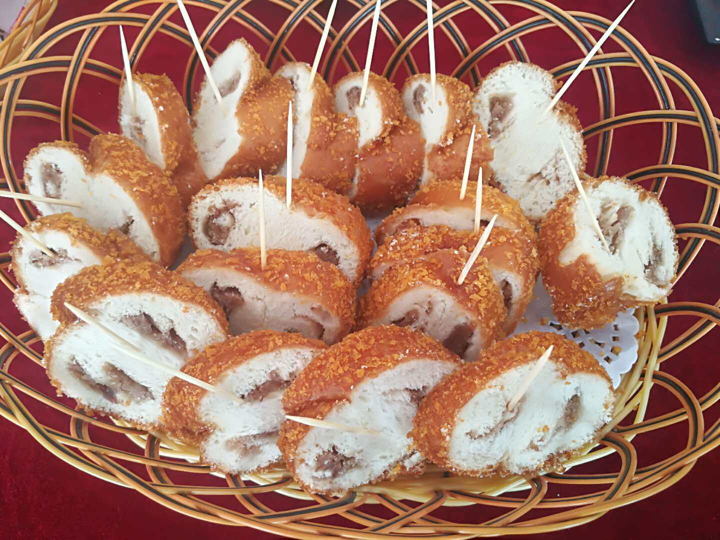 玫瑰甘肃兰州特产夹心大麻麻花休闲零食传统传统中式糕点