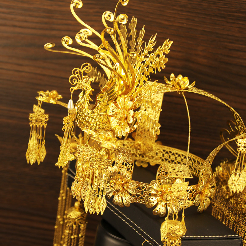 2018新款中式古装新娘凤冠头饰金色流苏敬酒发饰