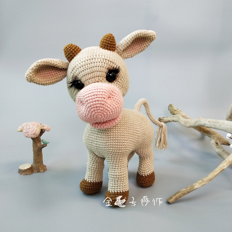 成品手工编织玩偶钩针小牛创意礼品生肖牛仔创意玩偶