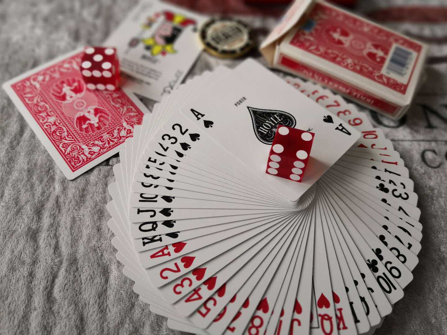 默默纸牌hoyleplayingcard美国进口ohio产蓝贴标扑克