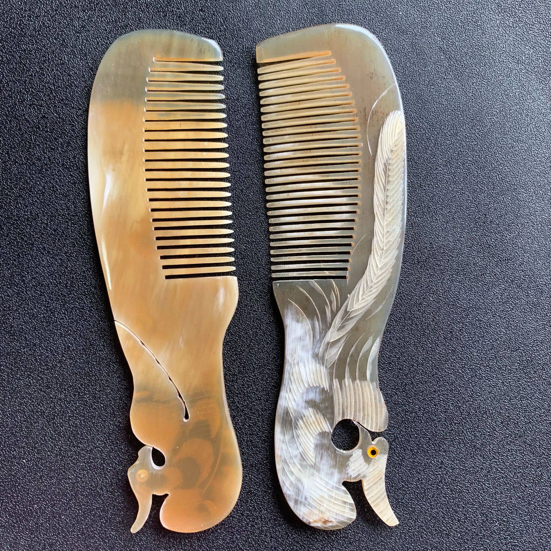 梳子自然黑白工艺牛角龙凤雕刻梳子