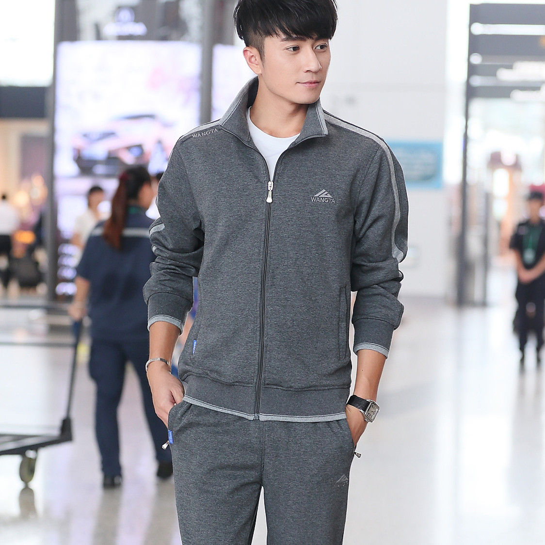 运动套装男春秋运动服套装中年男士大码休闲套装春季新款三件套男