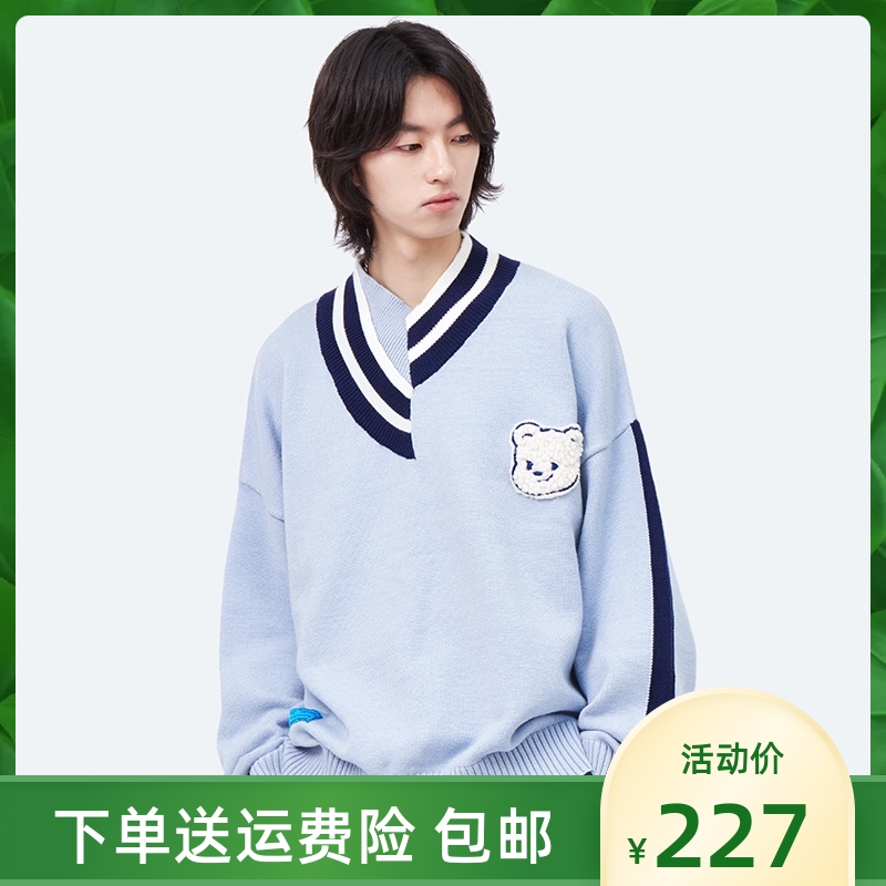 TNQT官方tourniquet 错位V领羊羔毛贴布绣可爱小熊针织毛衣情侣女