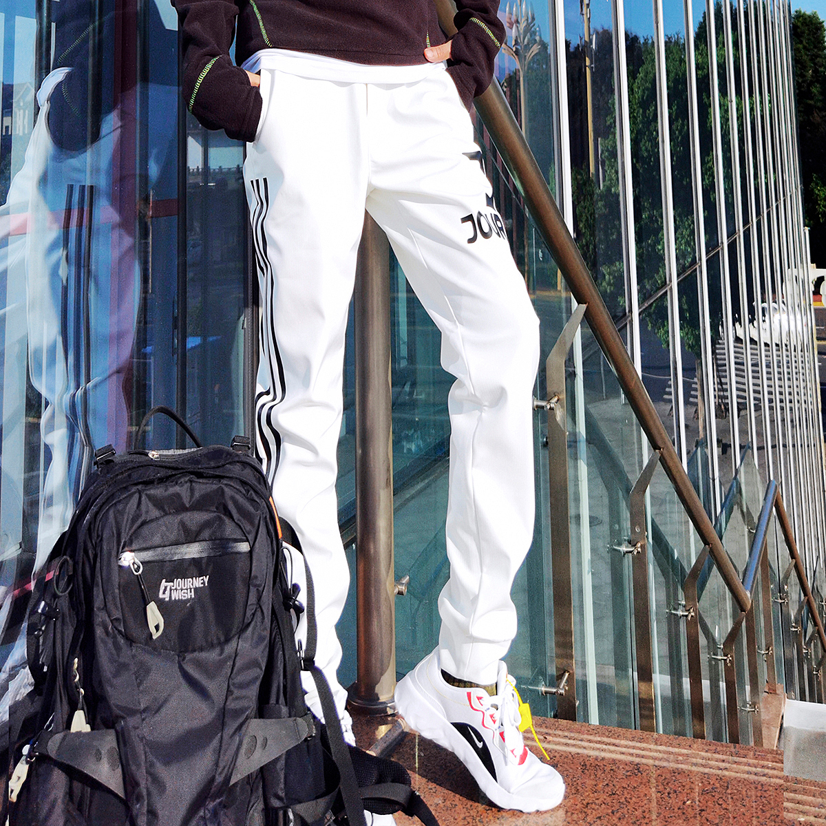 北京森林户外春秋冬原创束脚防泼水透气保暖抓绒软壳裤冲锋裤女式