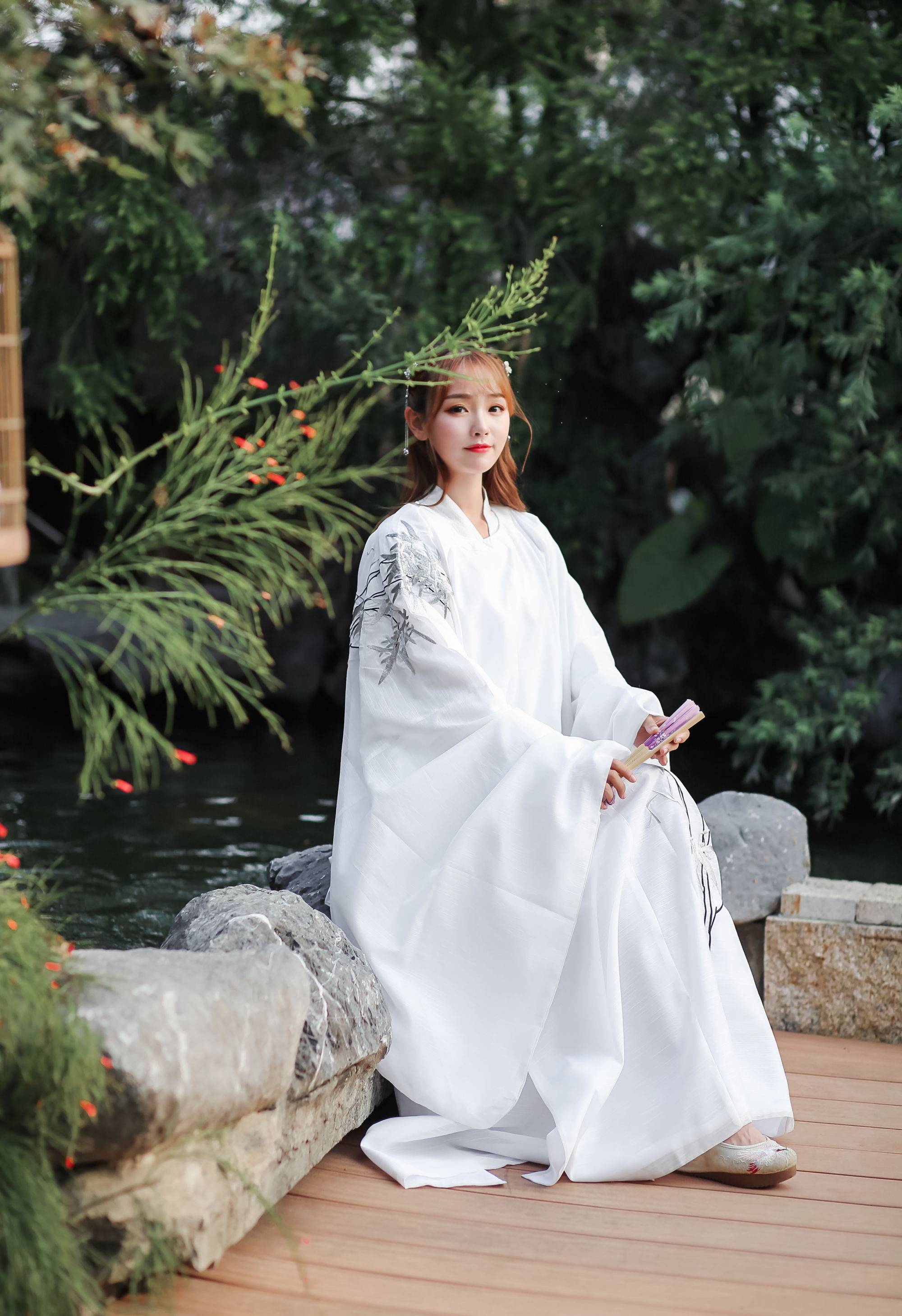 白色飘逸汉服男明制圆领日常古风男士仙气书生汉服