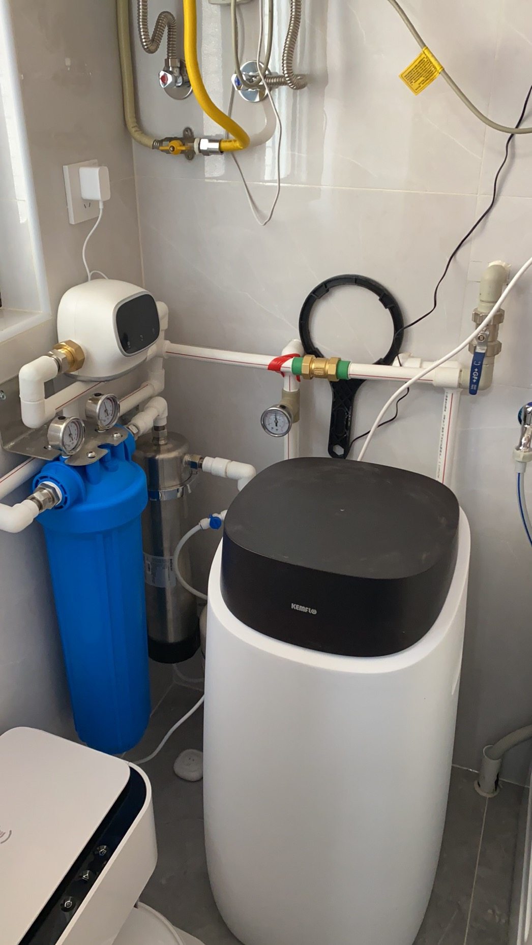 溢泰康富乐kemflo软水机