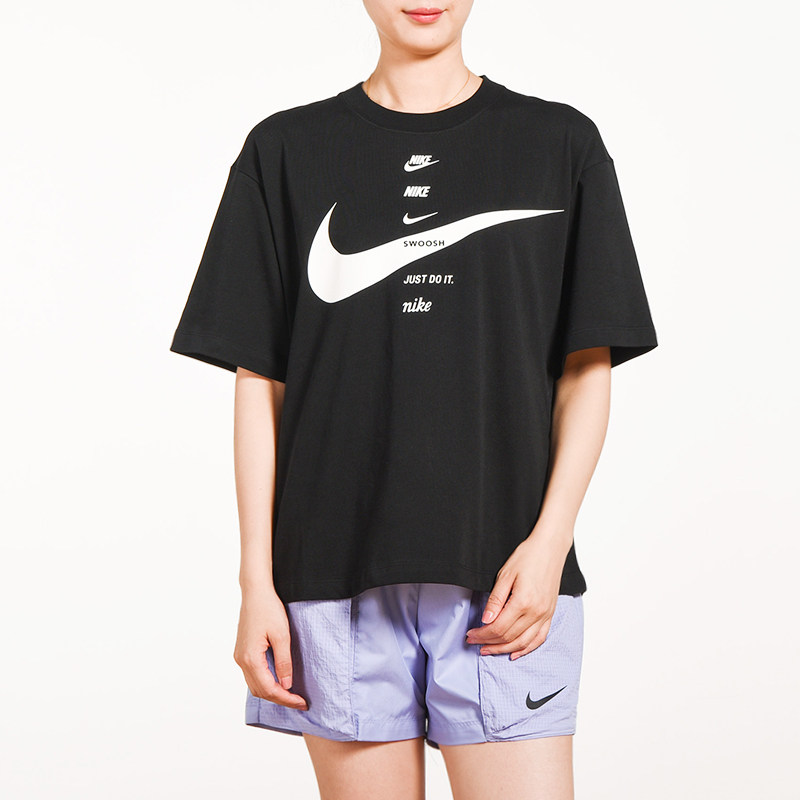 nike耐克女装休闲夏季2020新款swoosh个性大钩运动t恤