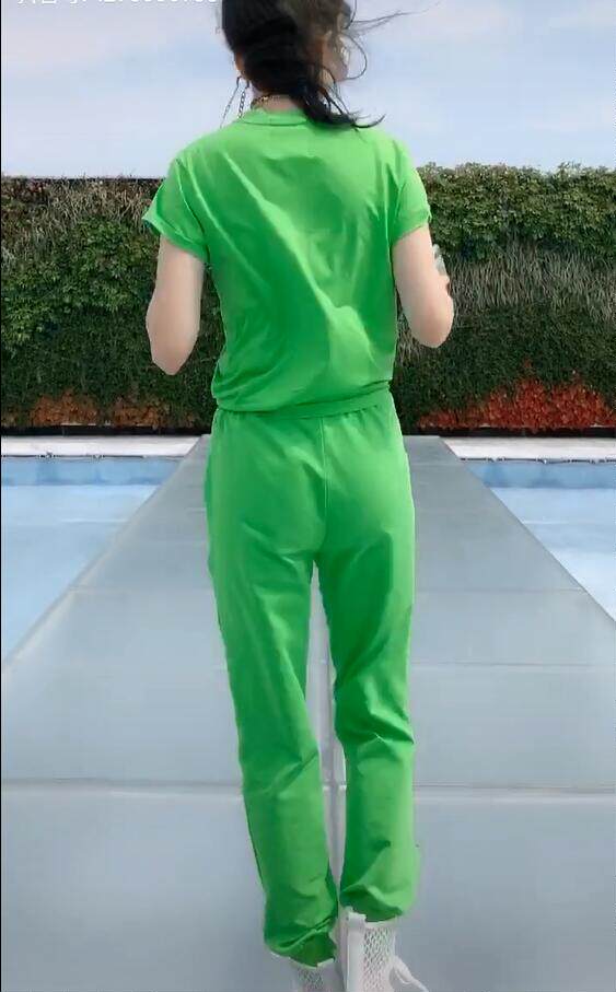 大破洋气松紧休闲彩色破洞短袖绿色抖音个性时尚套装