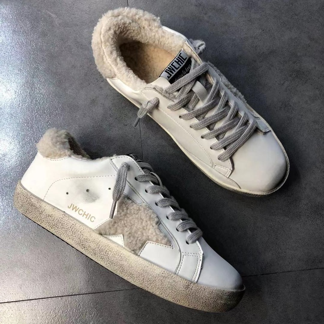 韩国东大门加绒小脏鞋女冬款平底复古牛皮羊羔休闲板鞋