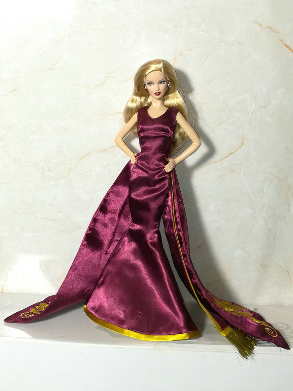 迪士尼反派魔发奇缘长发公主养母葛朵妈妈限量娃娃