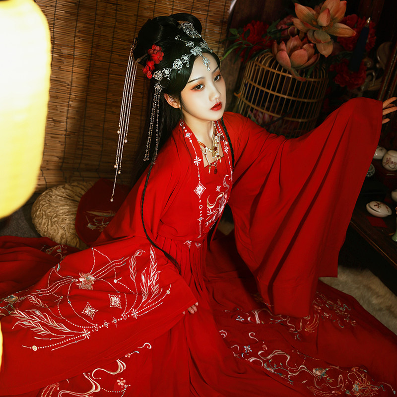 (凤求凰)汉青月原创重工刺绣大白菜情侣汉服cp款春夏秋日常6米