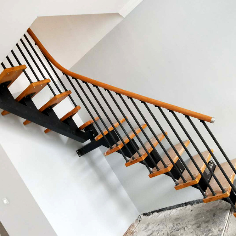 新型直梁楼梯钢木复式家用室内整体定制厂家整体楼梯