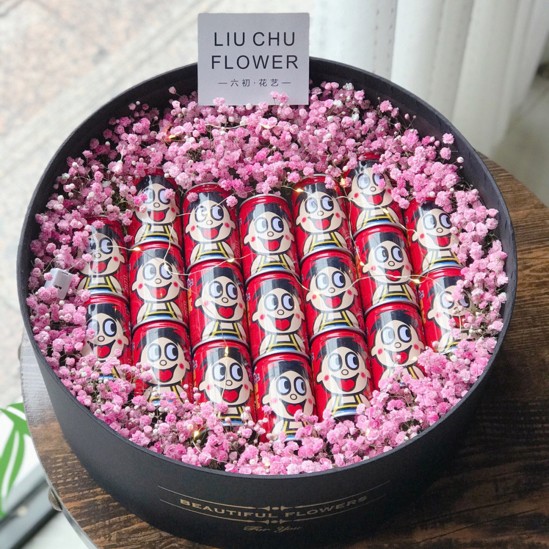 上海旺仔牛奶礼盒养乐多棒棒糖零食花束成品同城生日礼物配送鲜花