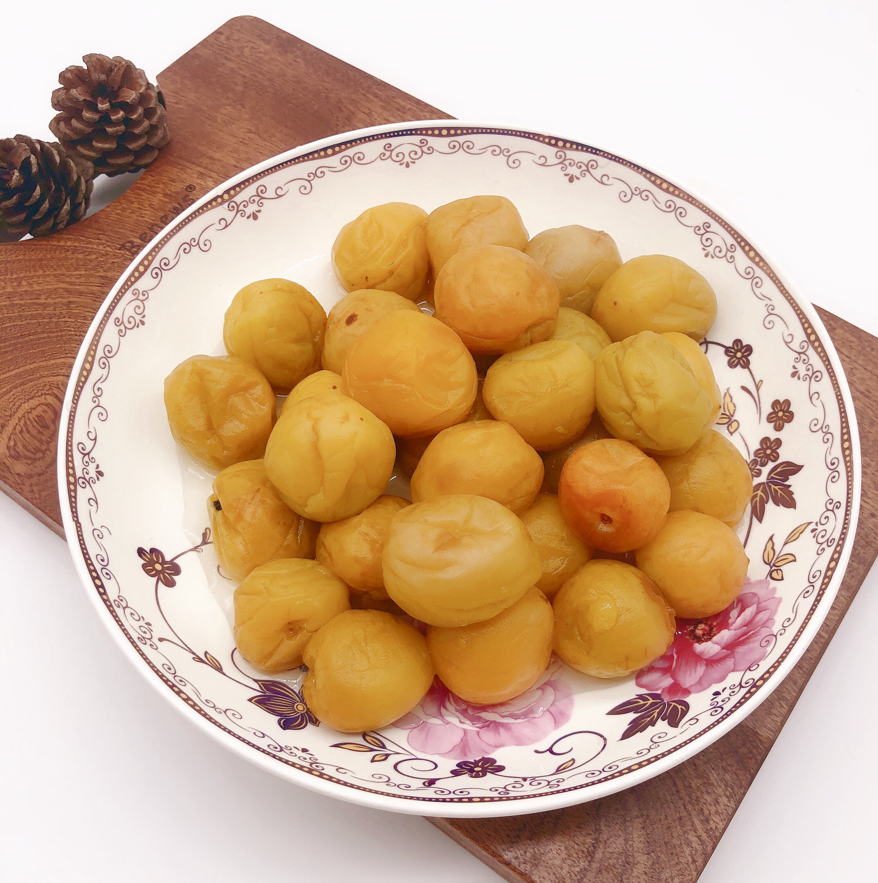 咸水潮汕特产青竹盐水腌制酸咸梅腌梅子梅汁腌制