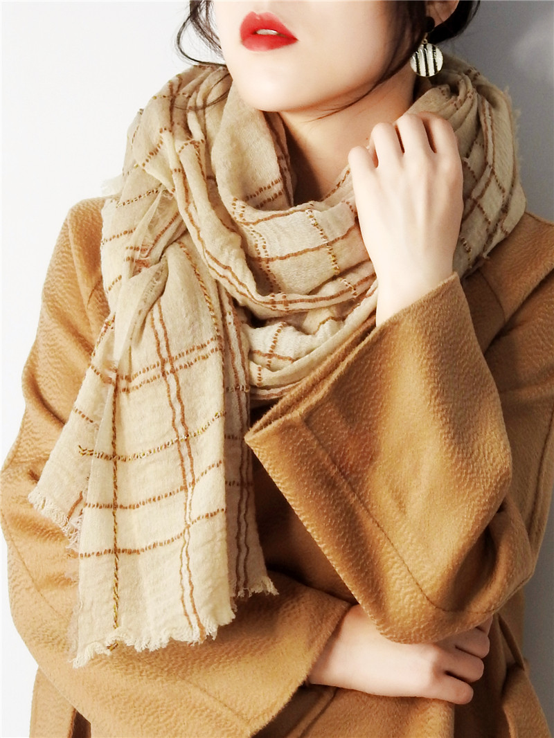 自留太好配衣服了米色薄款蓬松有型自然堆积围巾