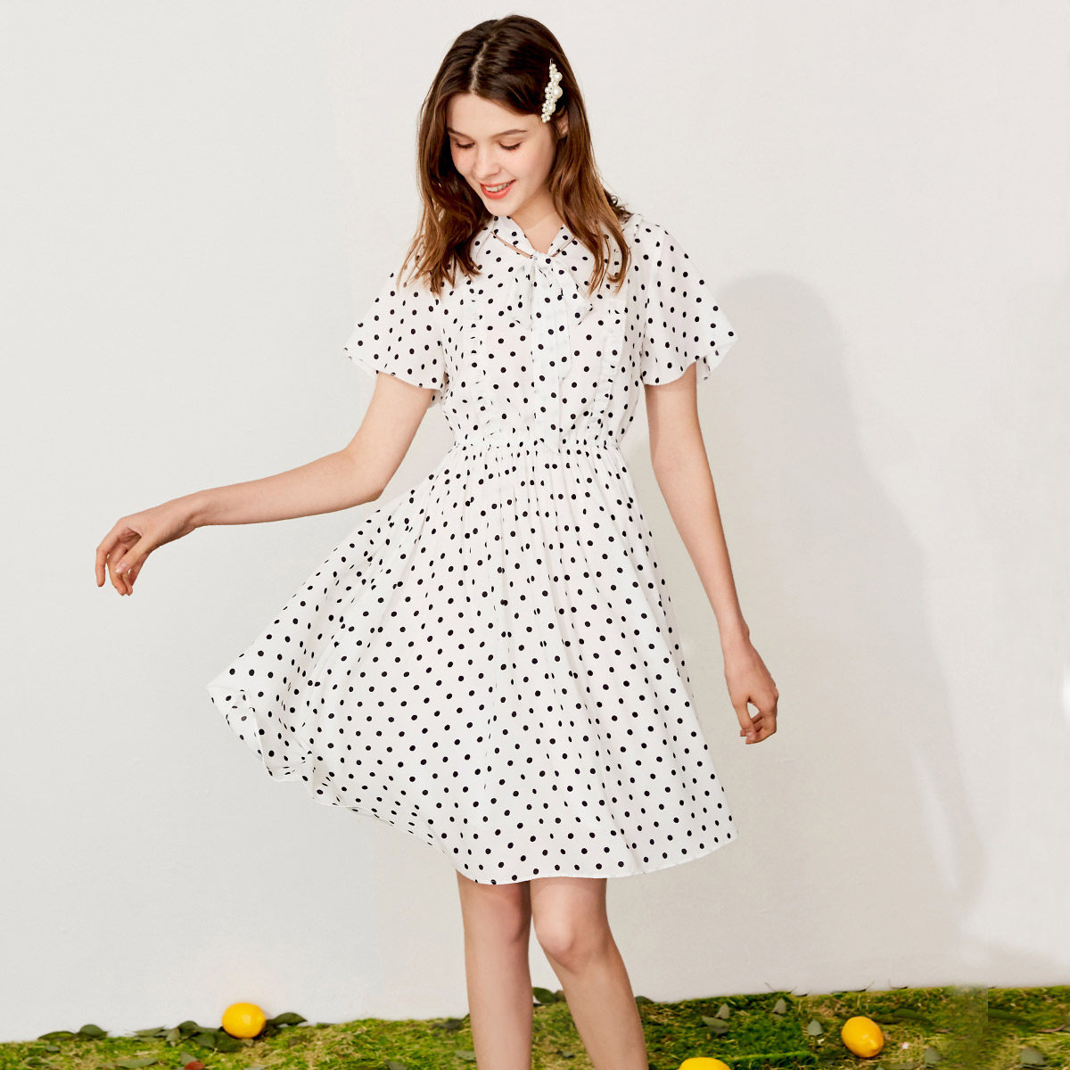 拉夏贝尔旗下puella雪纺波点连衣裙女气质法式白色v领荷叶边女装