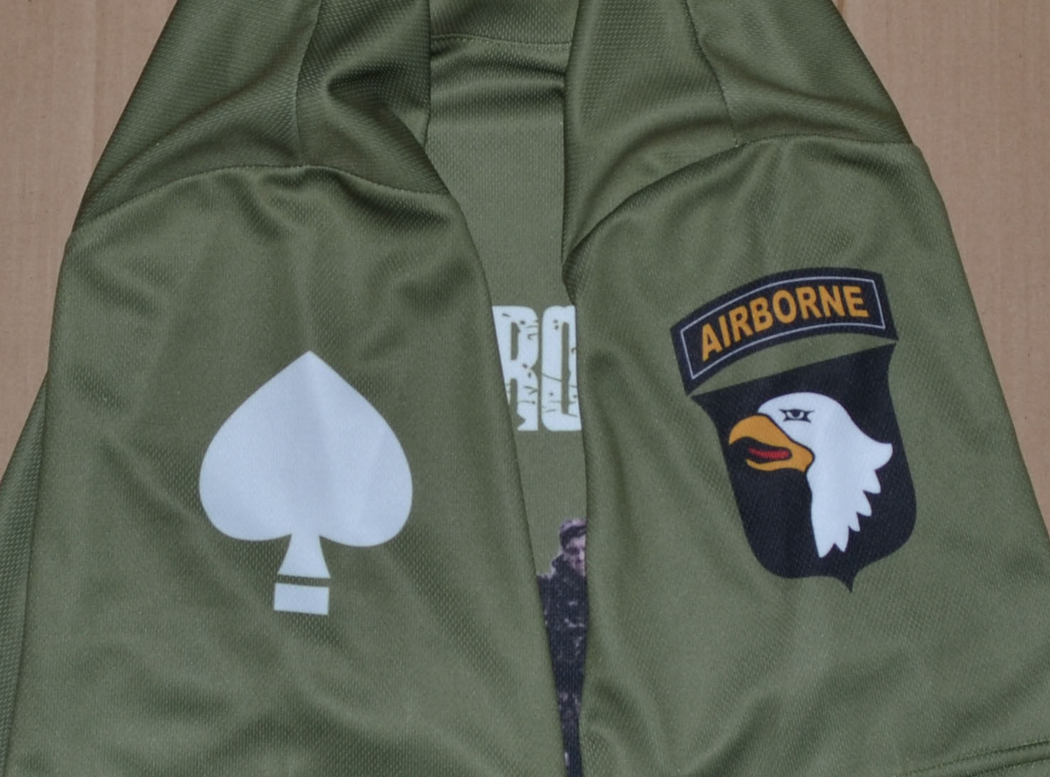 兄弟连主题t恤 个性化t恤 101空降师 速干衣 一件定制